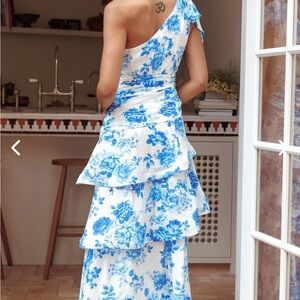 SELFIE LESLIE Kenny One Shoulder Tiered Maxi Dress in Blue